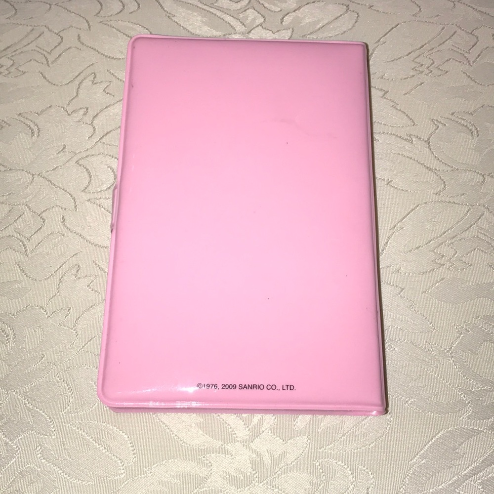 Hello Kitty Notecards & Envelopes - Picture 5 of 6